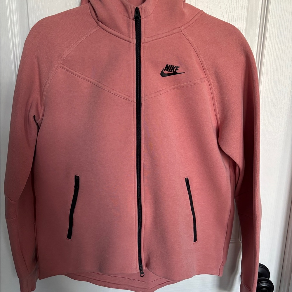 Youth Nike Tech Full-Zip Jacket in the colour Rose